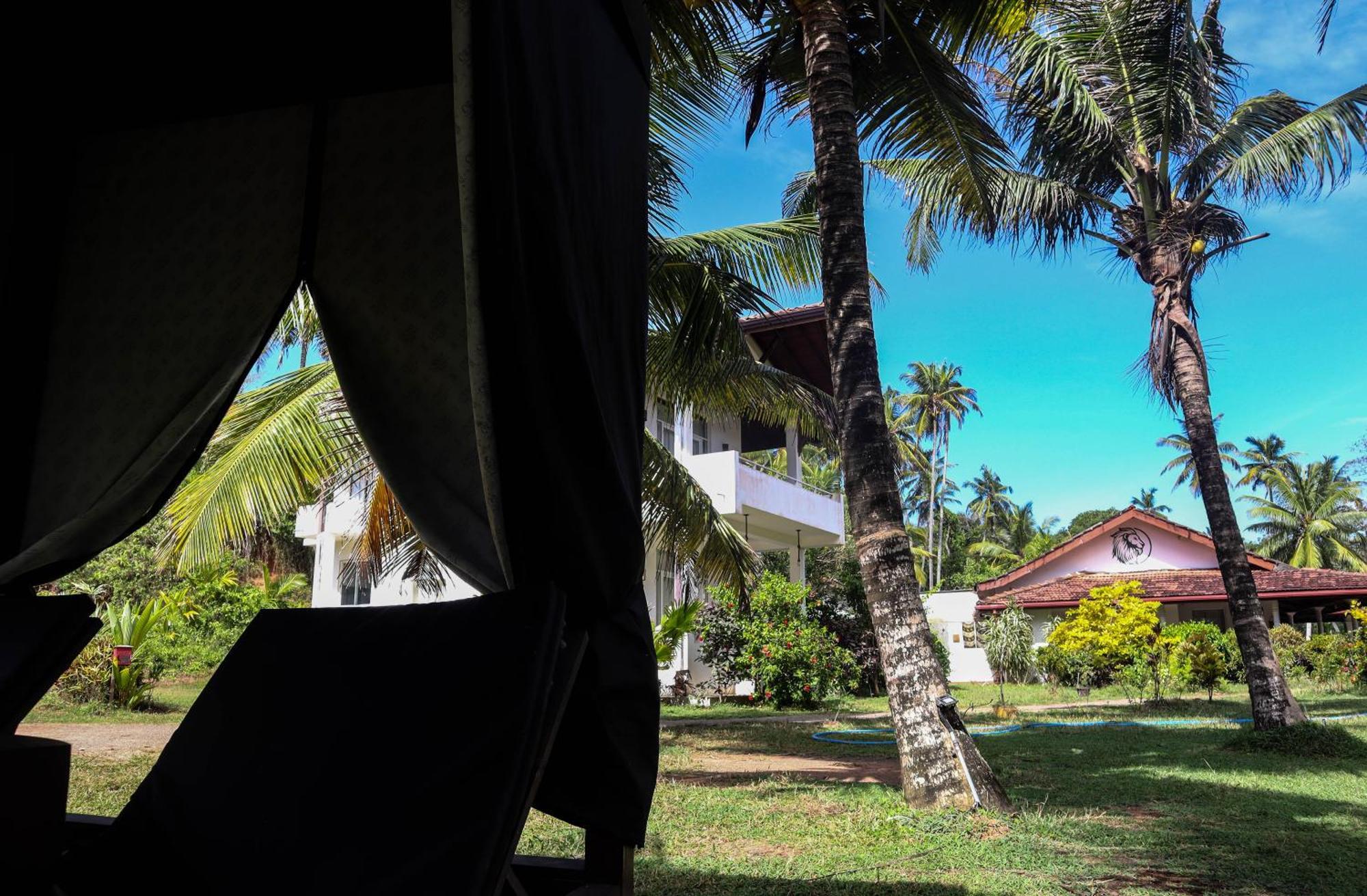 Singhe House Otel Dikwella Dış mekan fotoğraf