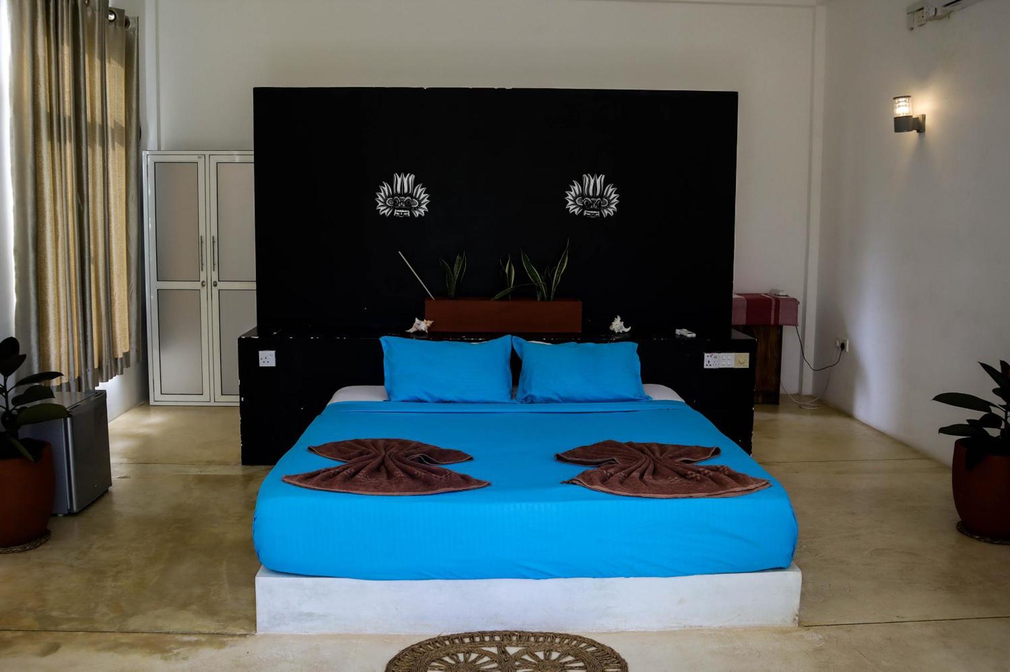 Singhe House Otel Dikwella Dış mekan fotoğraf